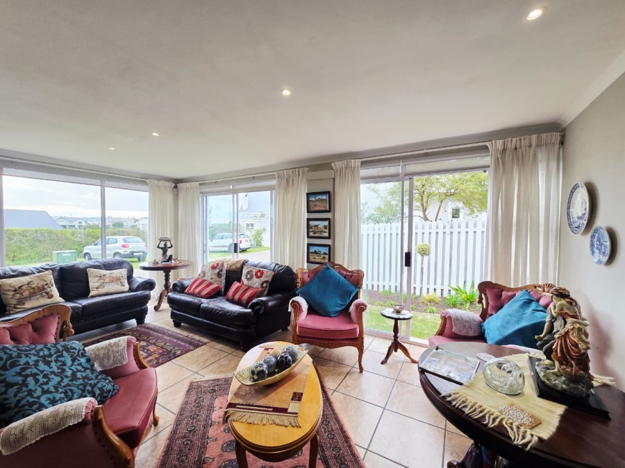 3 Bedroom Property for Sale in Kingswood Golf Estate Western Cape